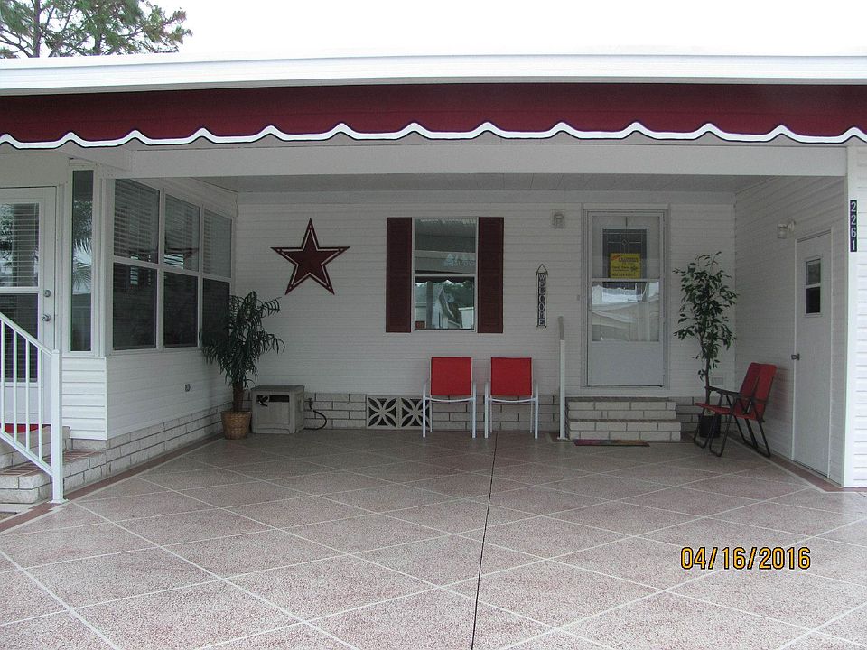 2261 WOODS AND WARTER COURT