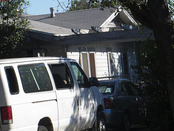 4th image of 1790 Las Lunas St
