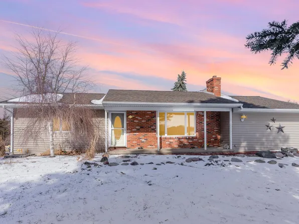 3141 E Howard City Edmore Rd, Edmore, MI 48829