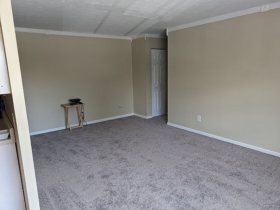 2nd image of 31504 Marginal Rd #F