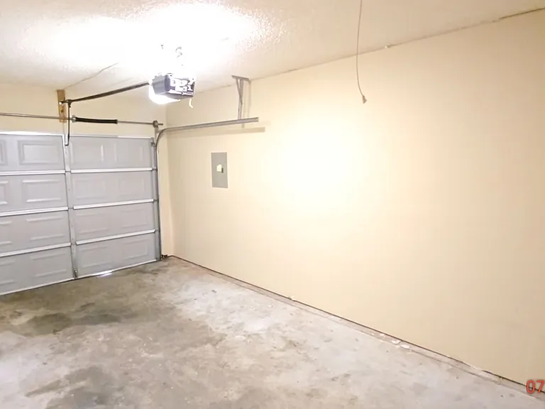 308 J C Ct — Photo 13