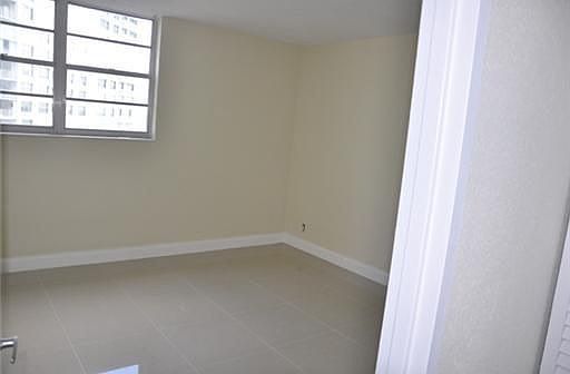 5th image of 3001 S Ocean Dr APT 647