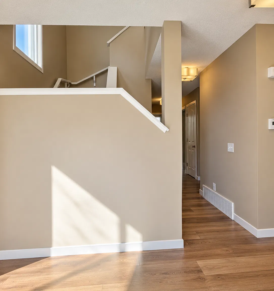 Spacious 3-Bedroom Home with Double Attached Garage — Photo 3