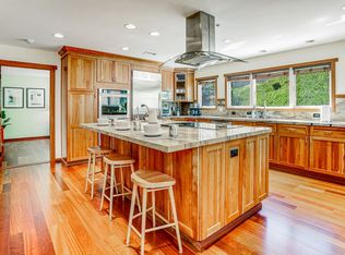 729 Fresca St, Solana Beach, CA 92075