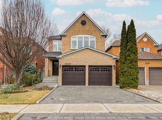 2829 Cartwright Cres, Mississauga, ON L5M5W4