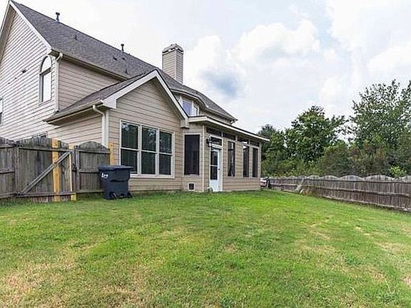 4th image of 302 Baymist Dr