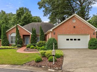 211 Tree Line Ct, Florence, AL 35630