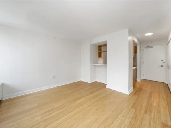 100 West 39th Street image 1 of 8