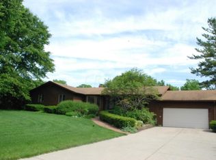 1832 Snouffer Rd, Columbus, OH 43085