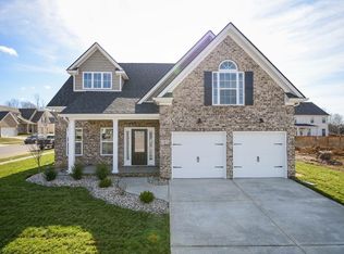 1082 Marco Ln, Lexington, KY 40509
