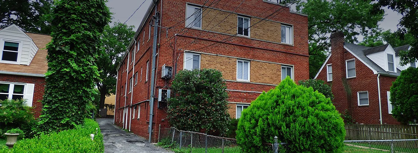 8213 Roanoke Ave, LLC — Photo 1