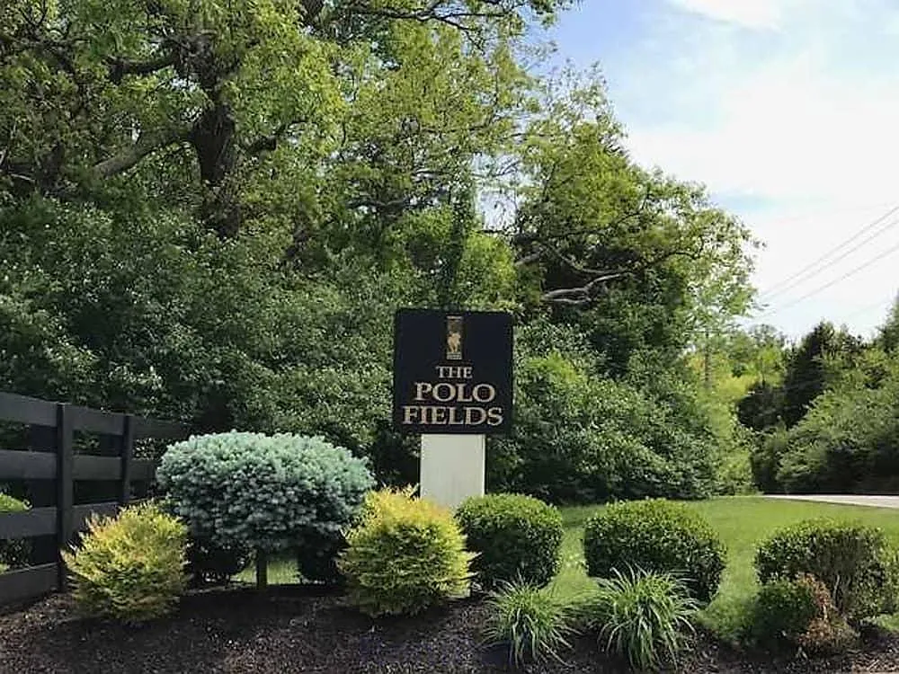 4 bed, 2.5 bath, 1652 sqft, $2,490 — Photo 3