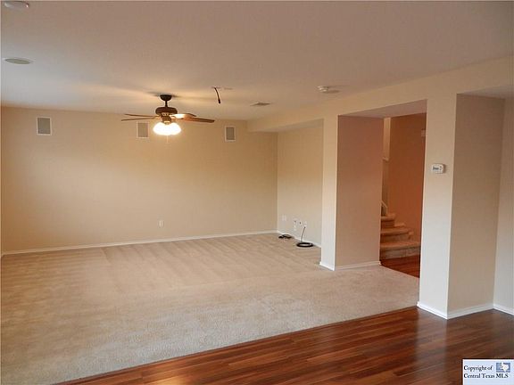 5th image of 9014 Vista Valley Dr