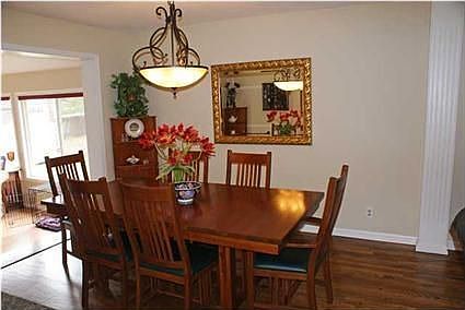 5th image of 324 Camden Ct