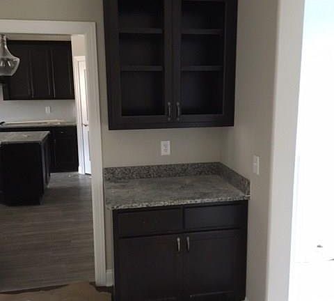 5th image of 7106 Weeping Willow Dr