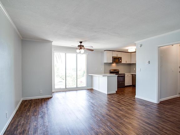 3rd image of 382 Coronado Ave APT 307