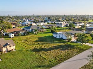 421 SW 41st St, Cape Coral, FL 33914