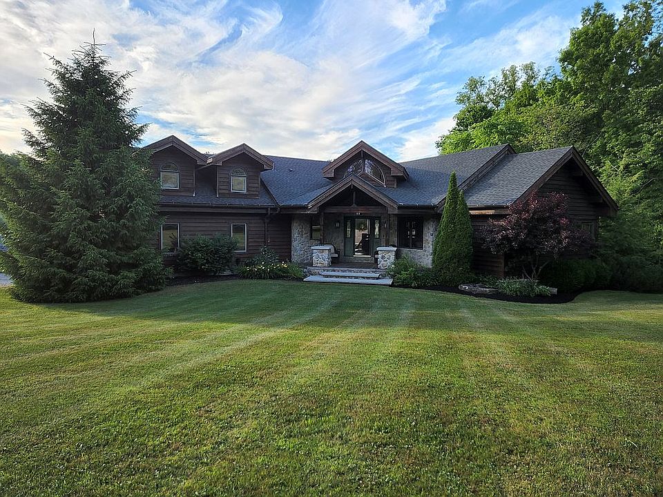 1st image of 2245 Thoroughbred Dr