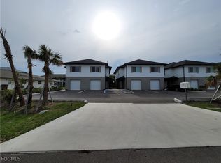 3519 SW Santa Barbara Pl #30, Cape Coral, FL 33914