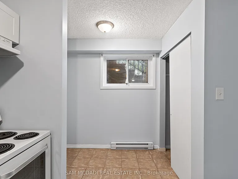 15 Faulkner St #1 — Photo 9