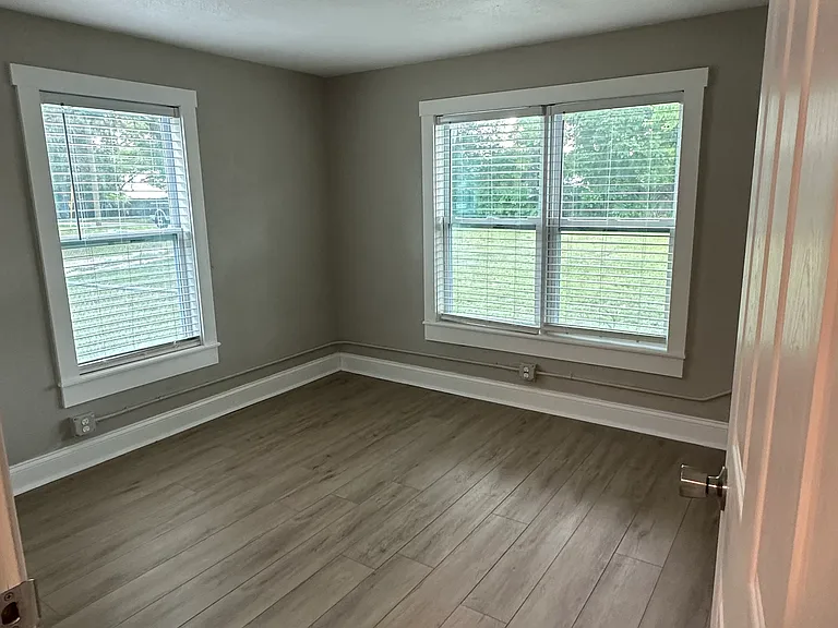 1250 N Brassie Dr — Photo 9