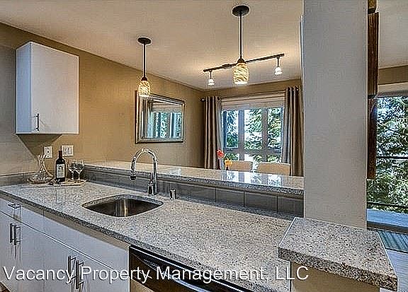 4th image of 15070 NE 82nd St Unit 203