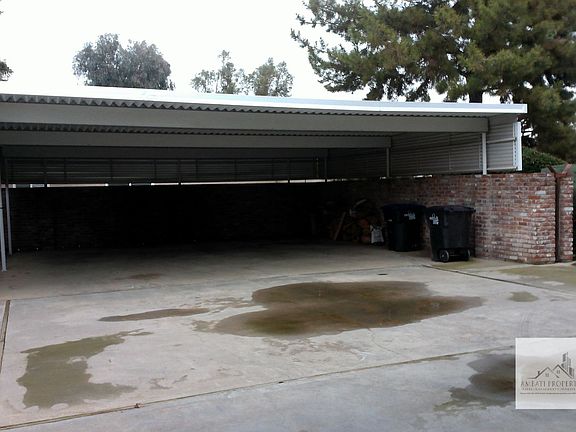 5th image of 10248 Rolling Hills Dr