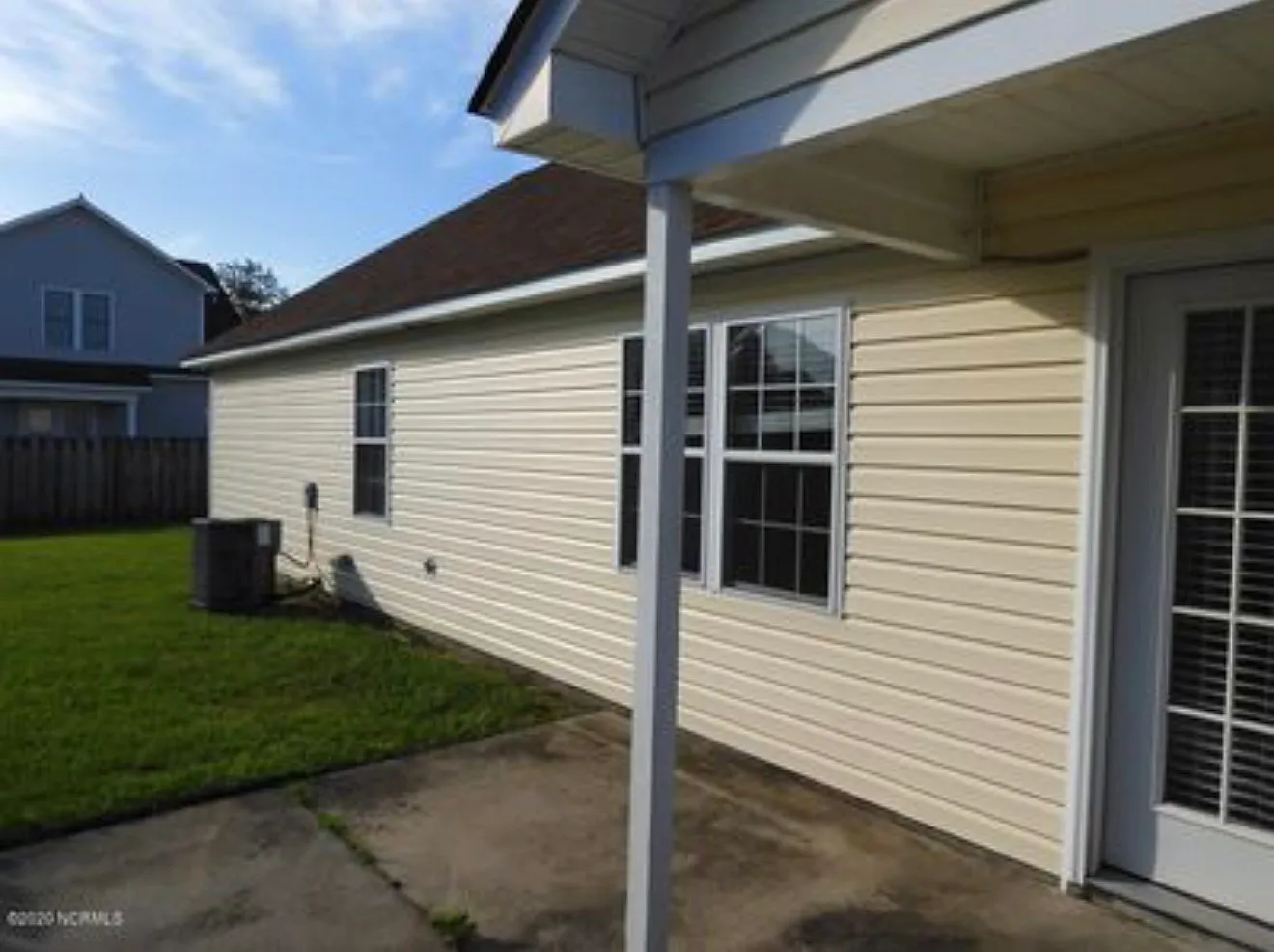 3 bed, 1528 sqft, $1,900 — Photo 3