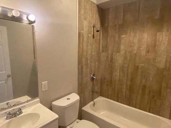 5th image of 526 Central Ave #302A
