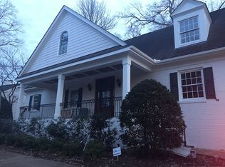 2638 Lakeview Dr, Raleigh, NC 27609