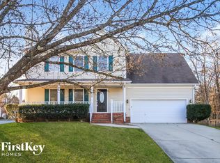 4011 Cedar Crest Ln, High Point, NC 27265