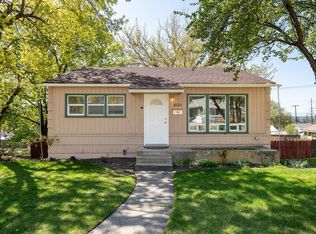 6123 N Greenwood Blvd, Spokane, WA 99205