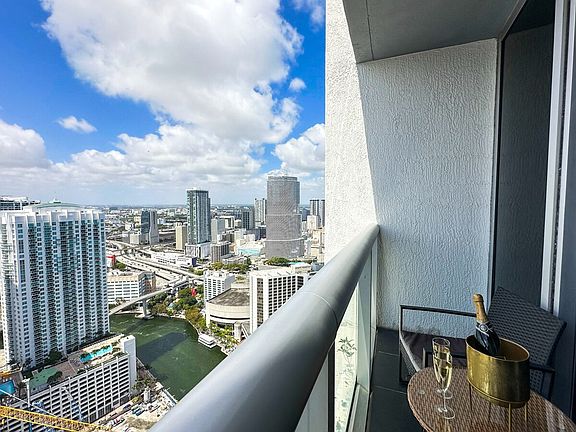 2nd image of 495 Brickell Ave #Id1232206p