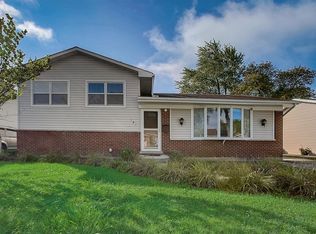 141 E Drummond Ave, Glendale Heights, IL 60139