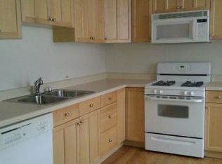 2022 W Division St APT 1B, Chicago, IL 60622