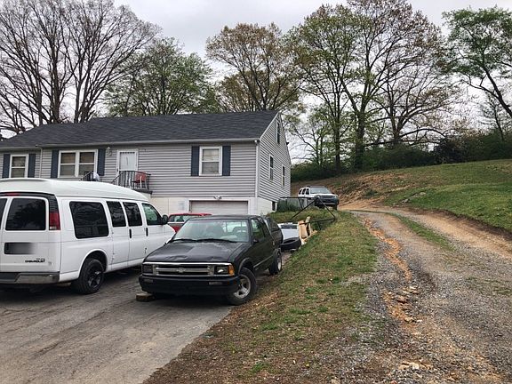 2nd image of 3617 Weldon Dr