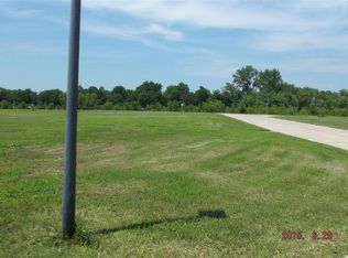 3409 Ozzie Dr, Granite City, IL