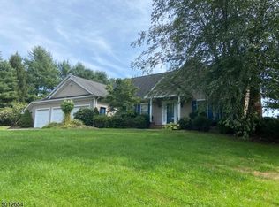 73 Gallmeier Rd, Frenchtown, NJ 08825