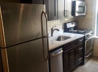 3542 28th St, Astoria, NY 11106