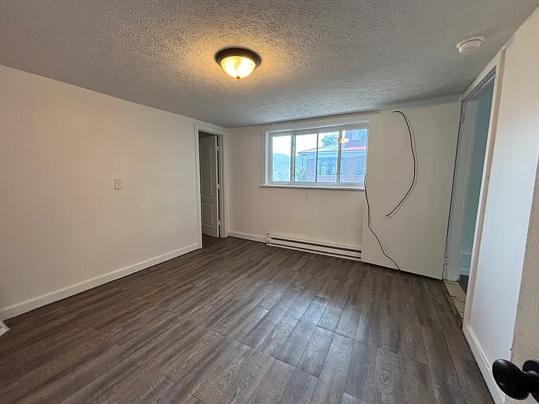 1307 Roy Ave #1 — Photo 3
