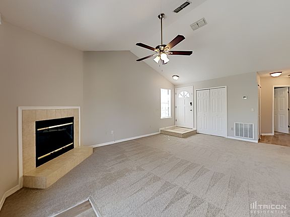 4th image of 8129 W Mactavish Way