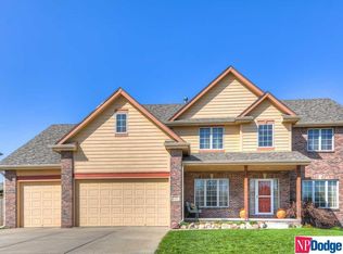 2230 Stillwater Dr, Papillion, NE 68046