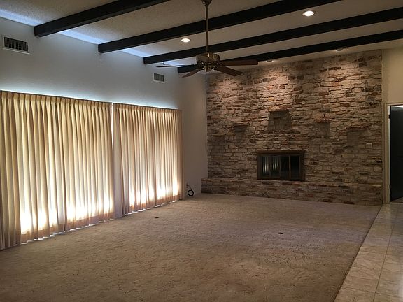 4th image of 2606 River Oaks Dr