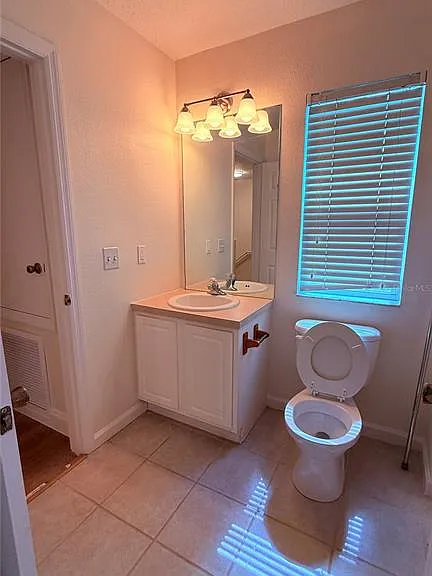 2529 Galliano Cir — Photo 33