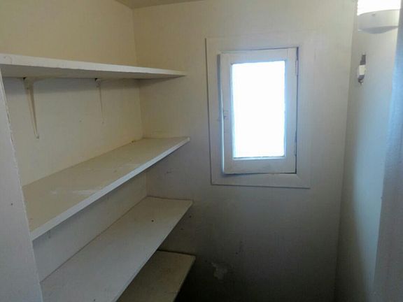 5th image of 3022 Grand Ave S