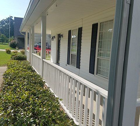 3rd image of 4123 Meriden Dr