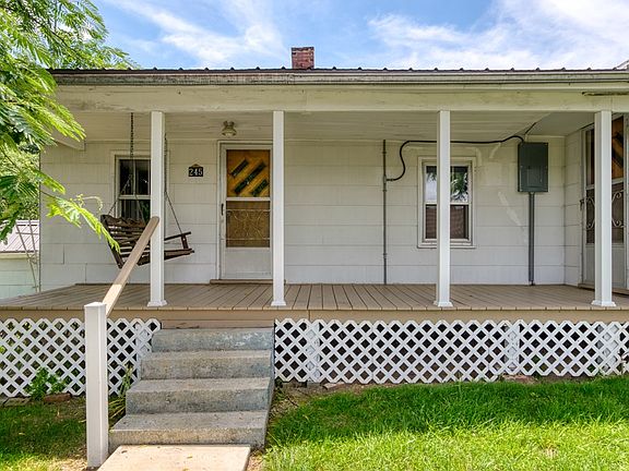 4th image of 245 Country Ln