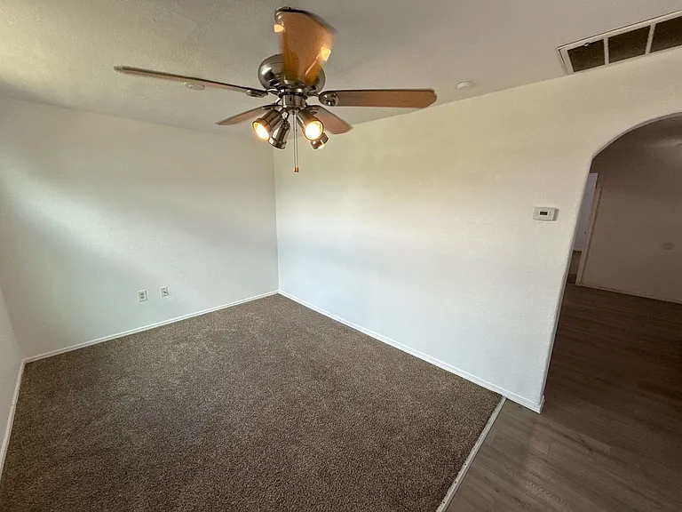 3810 Mahrt Ave SE — Photo 3