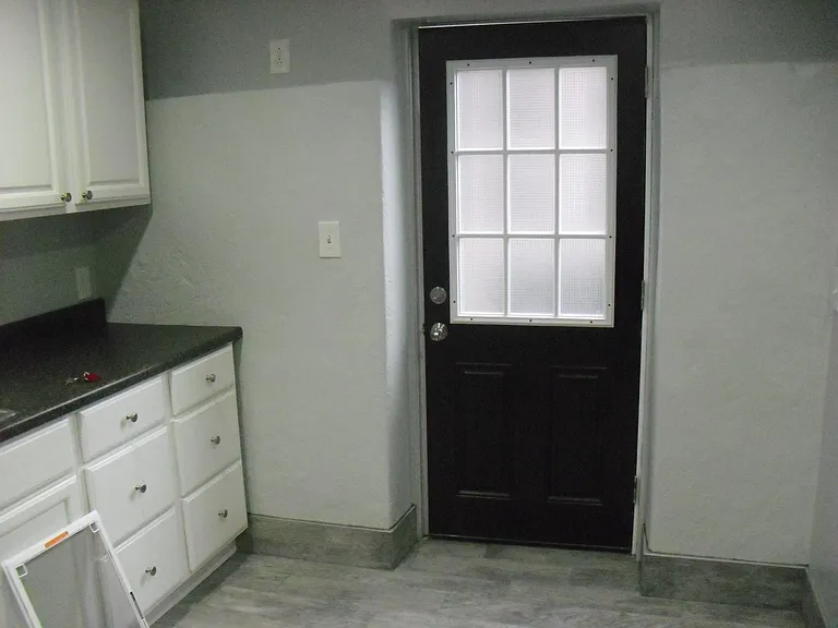 229 Church St #A — Photo 4