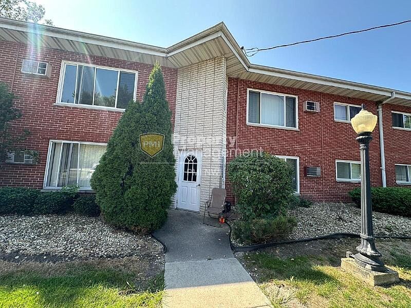 1st image of 111 Harrington Ave APT 14